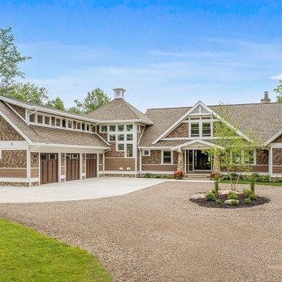 Newly built home on Pickerel Lake, MI